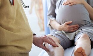 proč se během těhotenství objevují křečové žíly